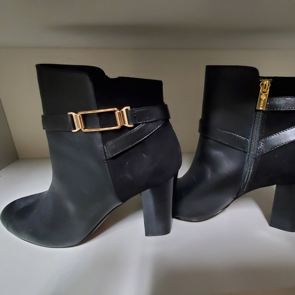 Shoe